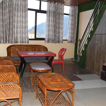 Hotel Mountain View And Rooftop Restaurant Pithoragarh Экстерьер фото